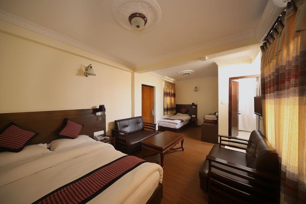 Hotel Bliss International Катманду Екстериор снимка